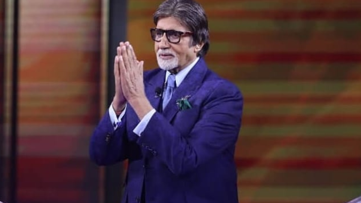 amitabh-bachchan-takes-permission-from-director-to-go-to-washroom-during-shoot-of-kbc-i-am-the-servant